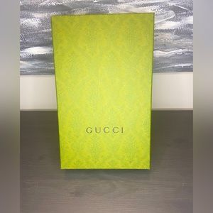 GUCCI women’s shoe box. Great condition